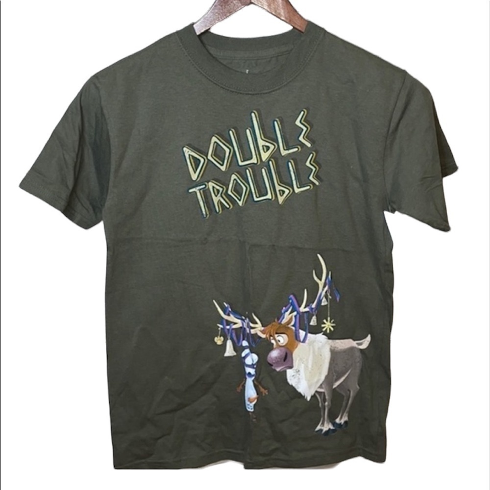 NWT Disney parks T-shirt